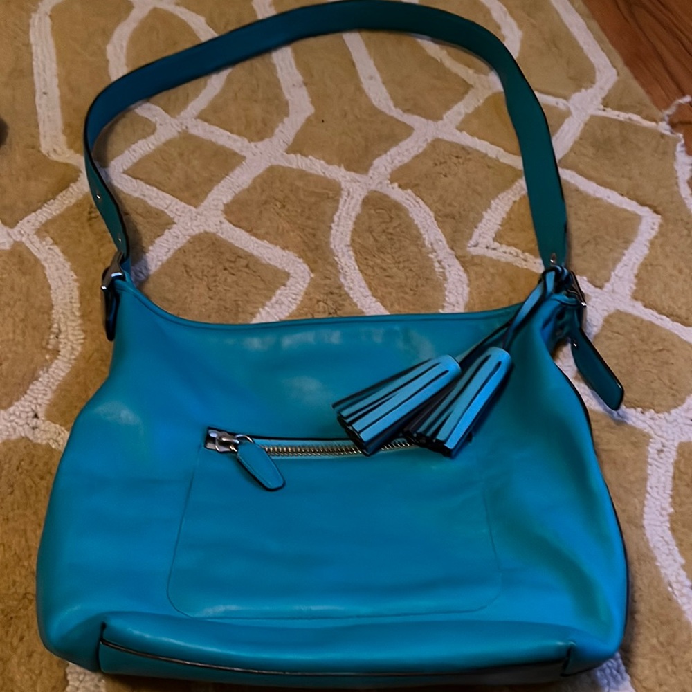 Coach vintage hobo bag. 70s style refurbished